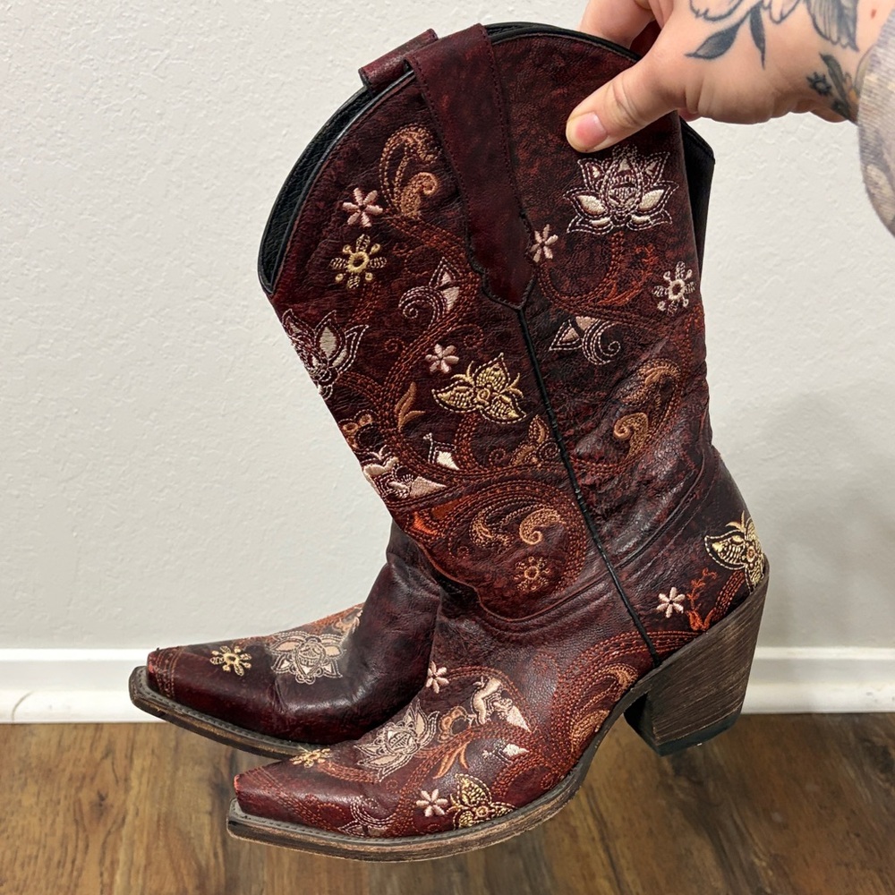 Embroidered Burgundy Lucchese Boots